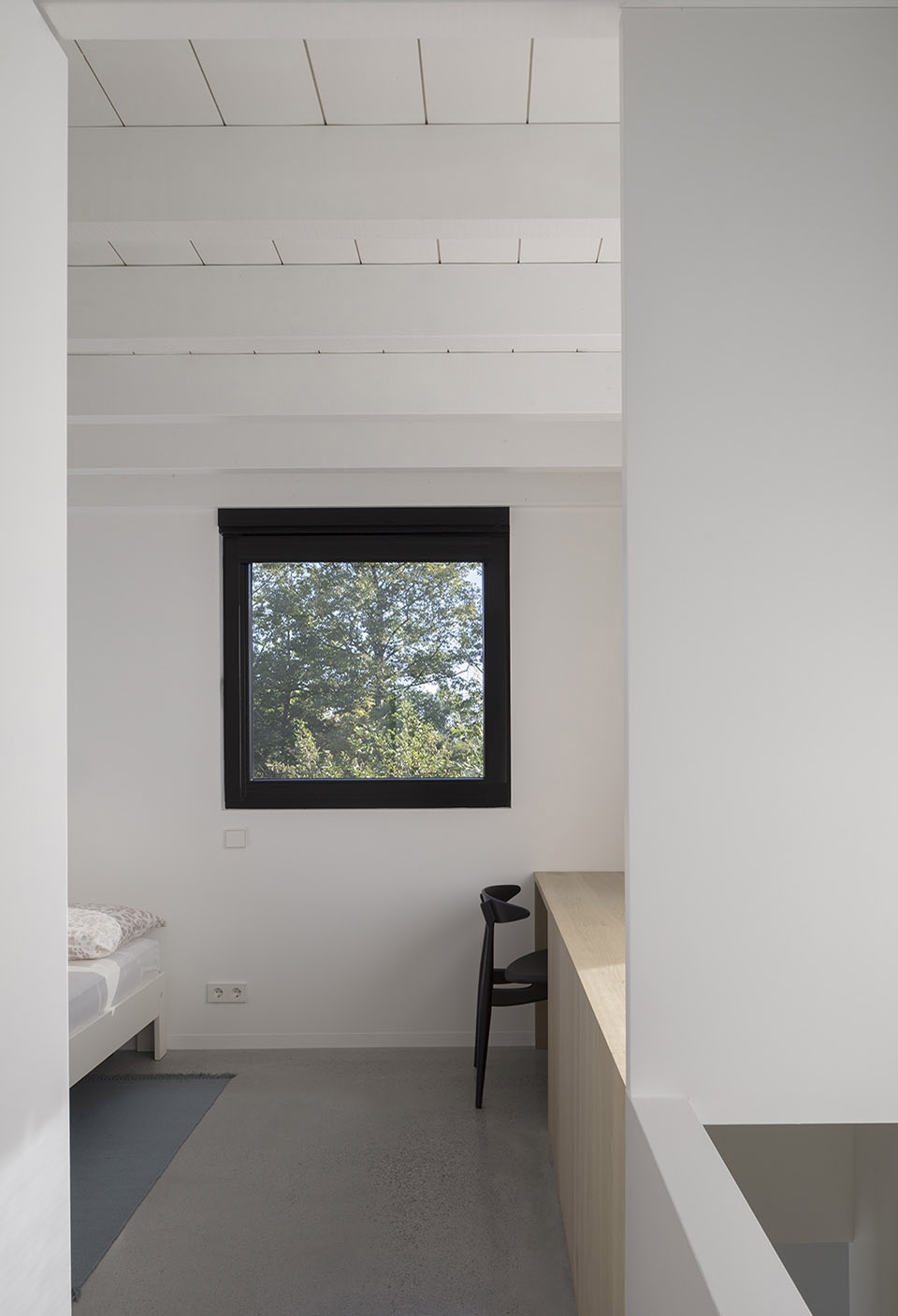 tiny holiday home by i29 and chris collaris
