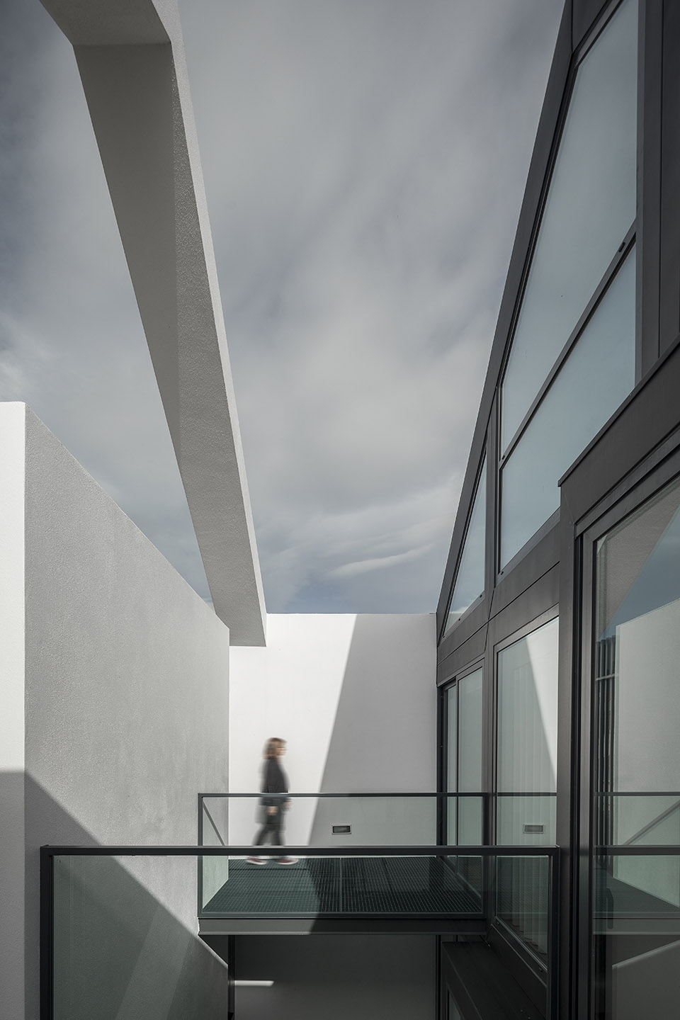 arch house by frari