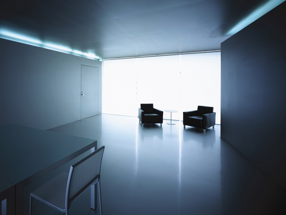 metal office by takashi yamaguchi associates
