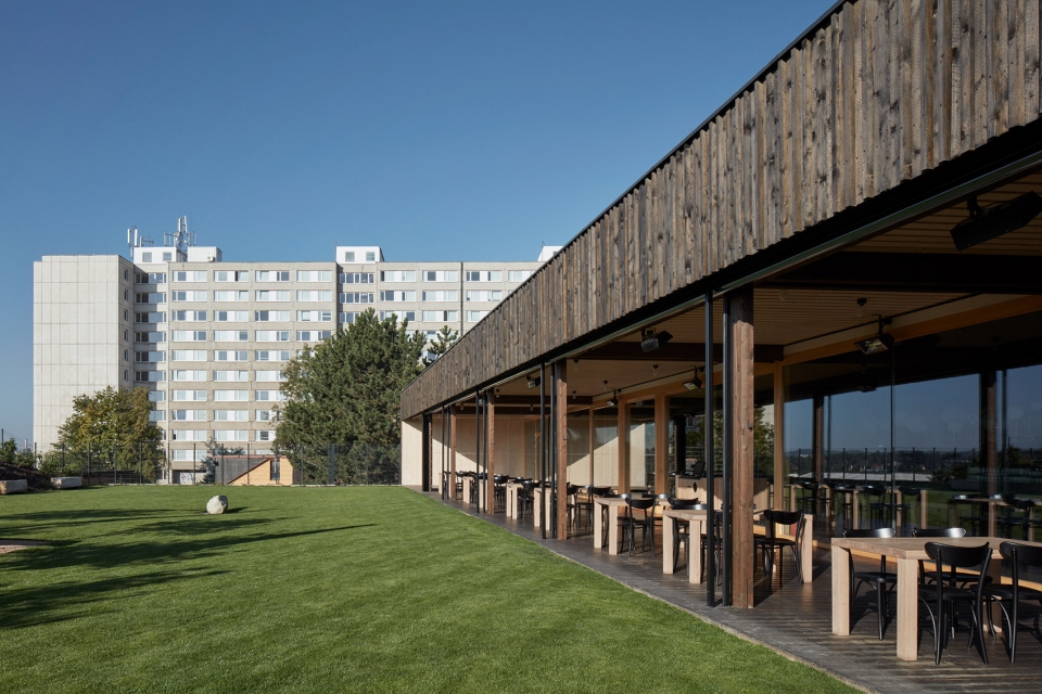 the spojovna brewery by mars architects