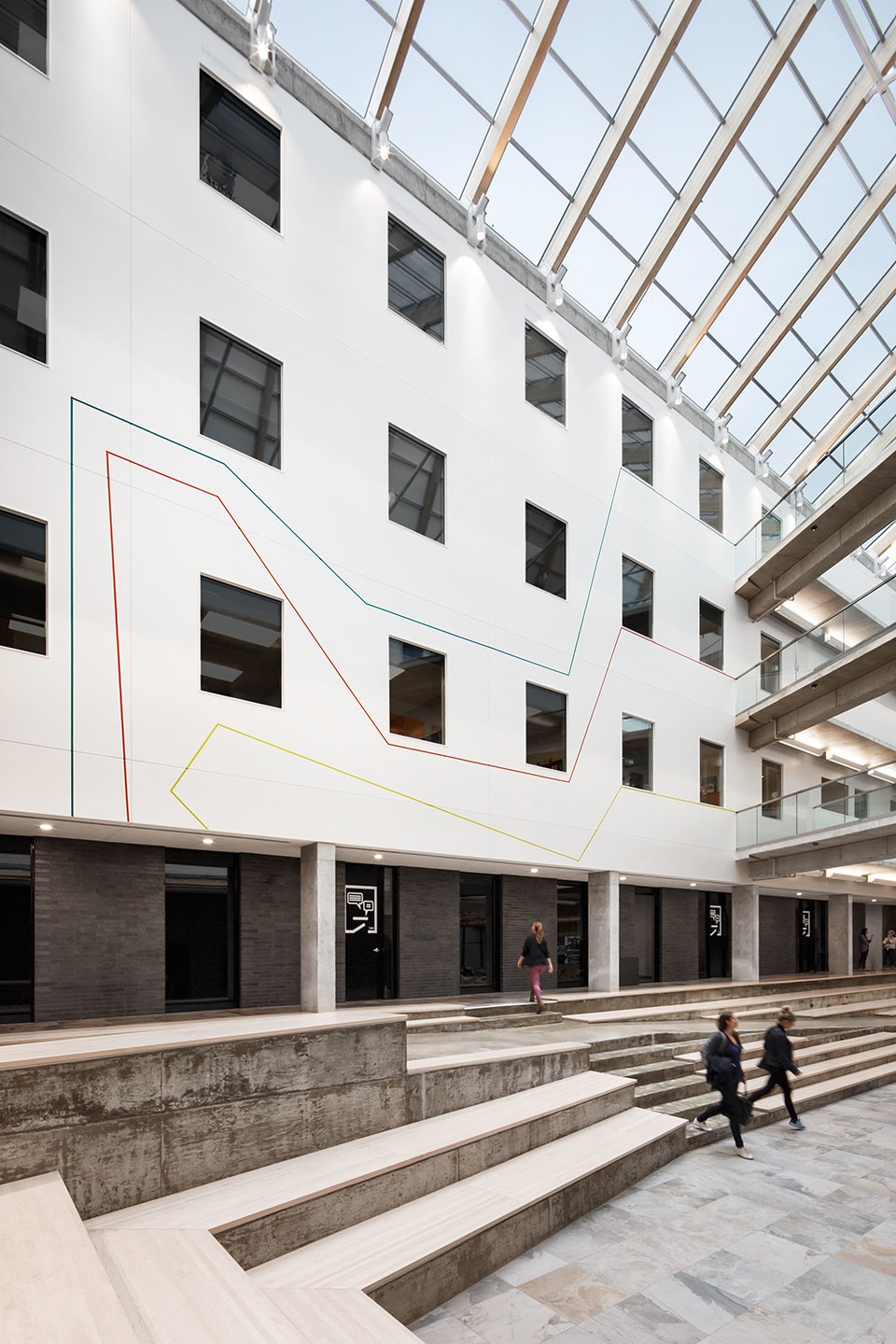 confederation des syndicats nationaux csn headquarters expansion by bgla neuf architectes