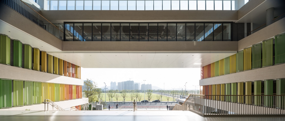 experimental primary school of suzhou science and technology town china by atelier z d plus studio