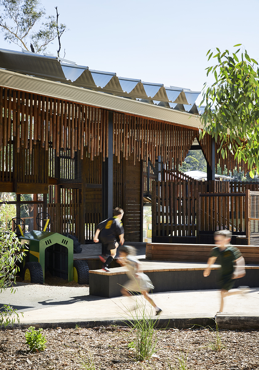 eltham north playground by gardiner architects