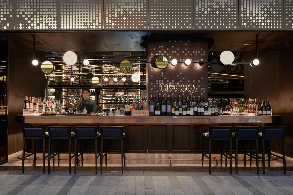 lecoq bistro china by roomoo