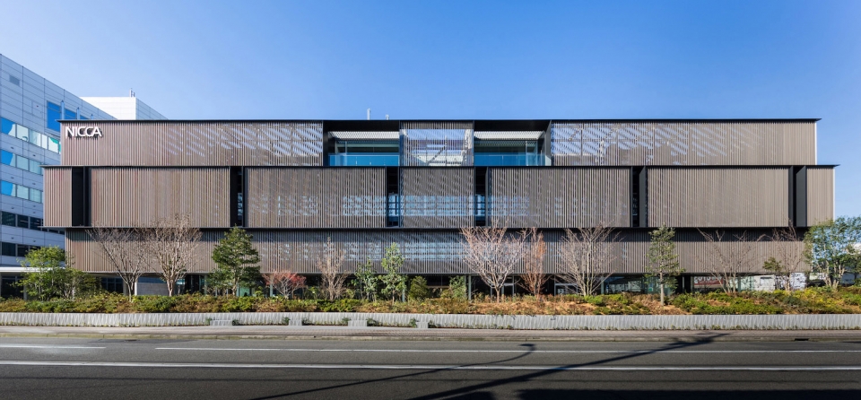 nicca innovation center by tetsuo kobori architects