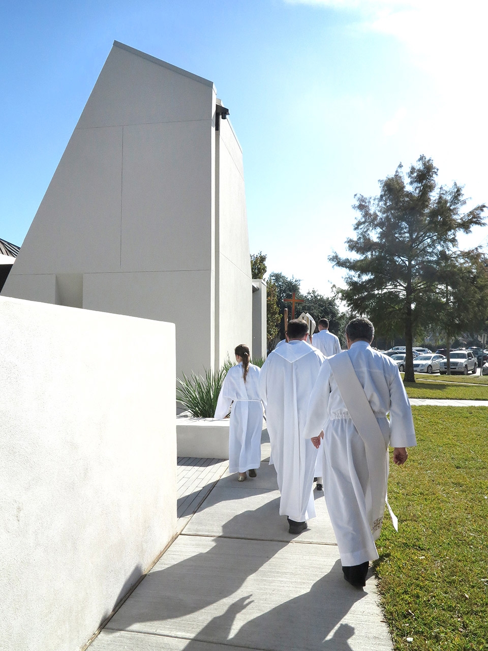 st pius chapel and prayer garden by eskew dumez ripple