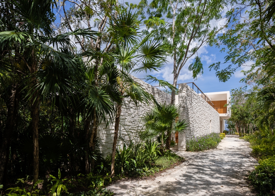 cozumel house by sordo madaleno arquitectos