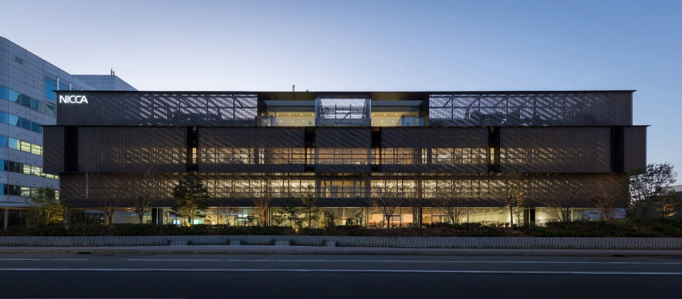 nicca innovation center by tetsuo kobori architects
