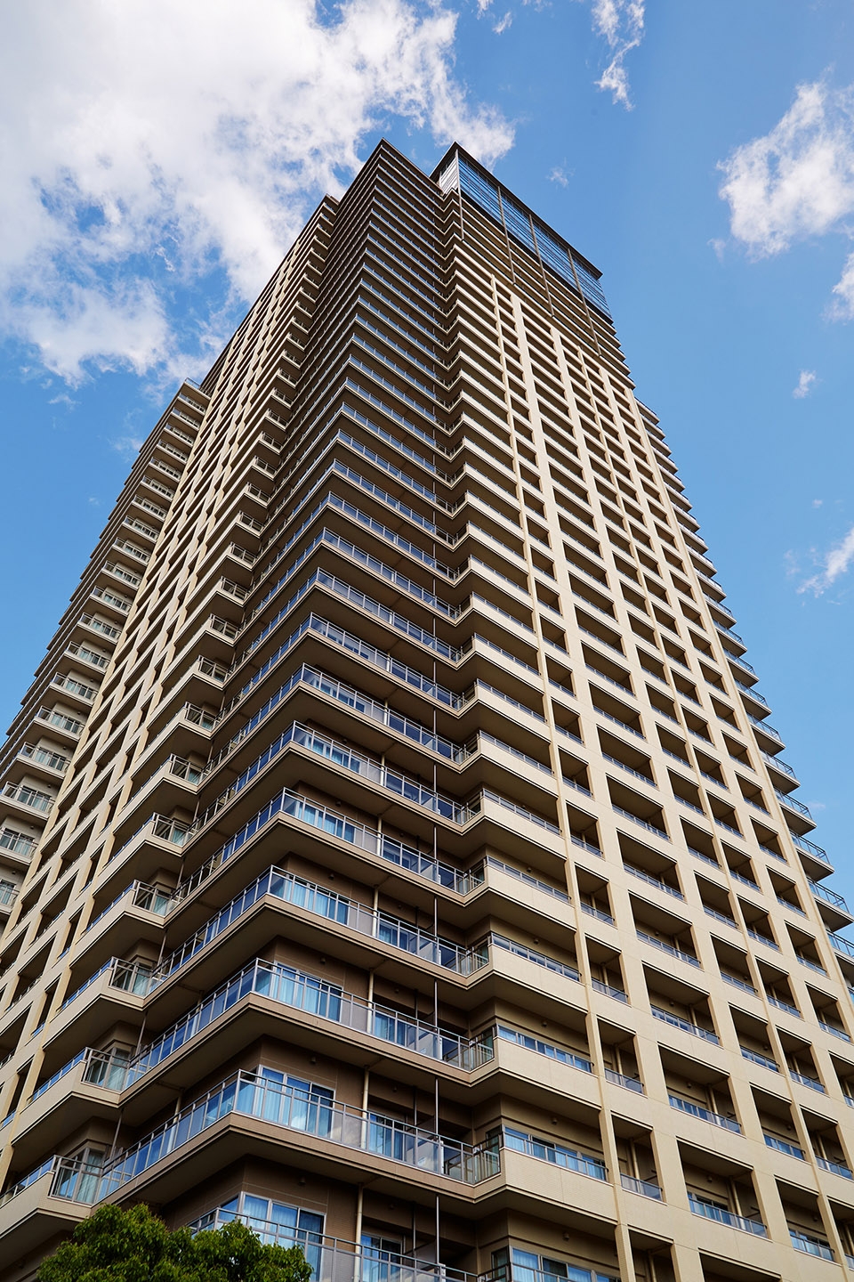 sun city kobe tower by richard beard architects