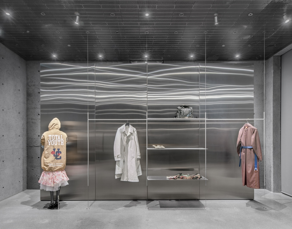 ssense new flagship store by david chipperfield architects
