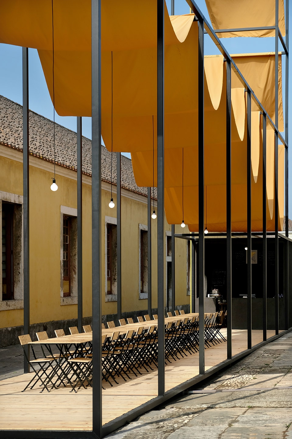 viaticus pavilion by atelier jqts