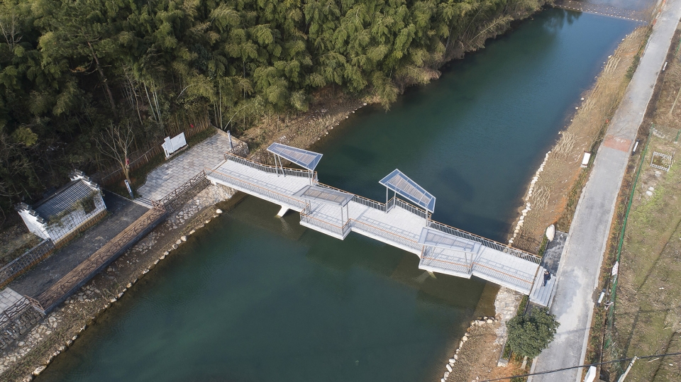 yuhua village pedestrian bridge china by 12f studio