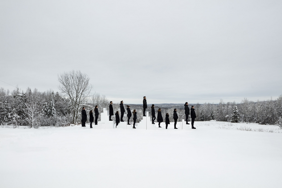 Performative video installation by Jean Verville architecte KROY Maxime Brouillet Workshop 3500A18JV