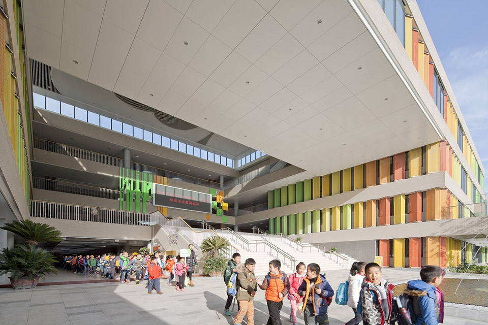 experimental primary school of suzhou science and technology town china by atelier z d plus studio