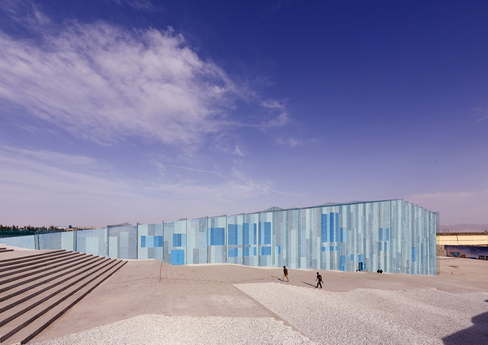 Encore Dunhuang Theater BIAD ZXD ARCHITECTS
