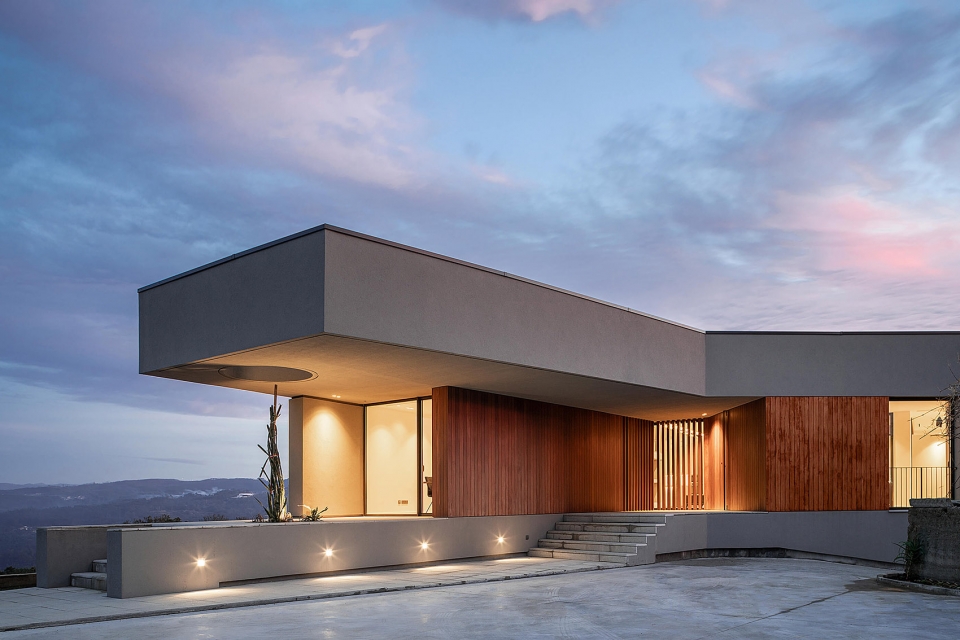 casa gr by paulo martins