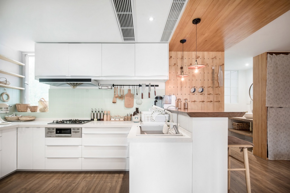 l apartment in shanghai china by atelier dy