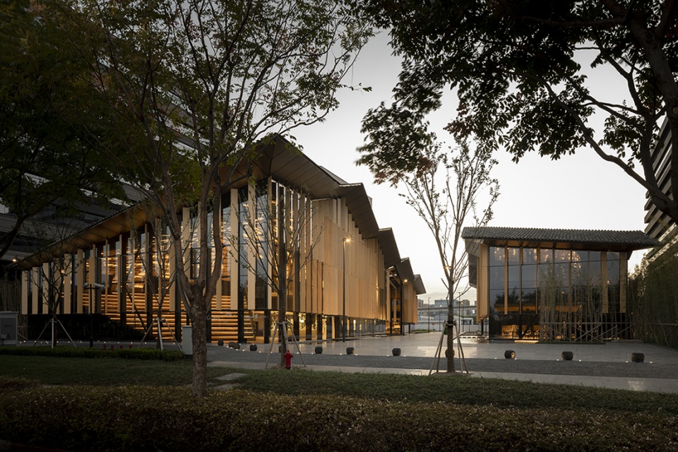 portmix shanghai china by kengo kuma and associates