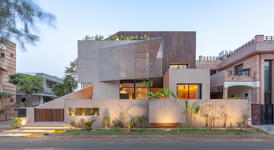 chhavi desert house by abraham john architects