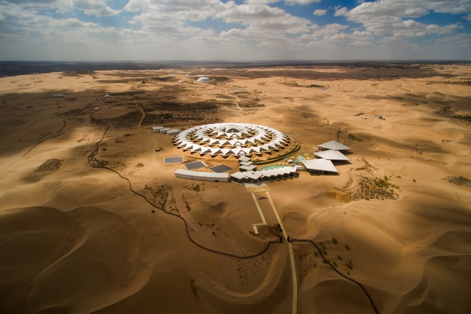 xiangshawan desert lotus hotel china by plat asia 960x640 1
