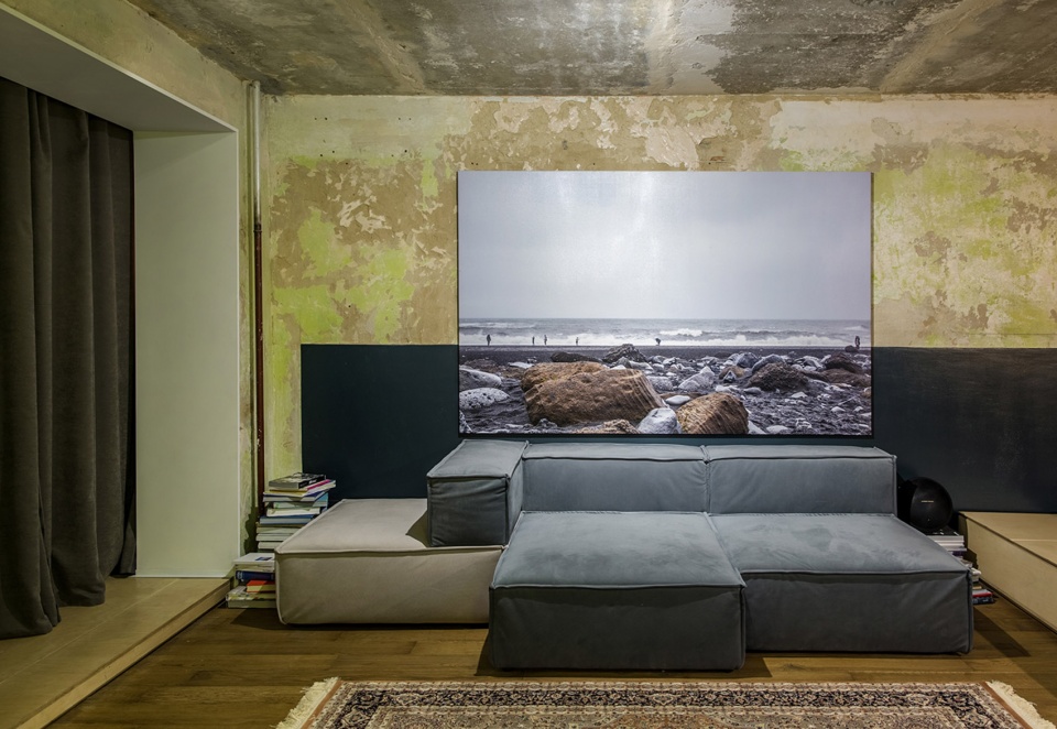 xru 2 0 by balbek bureau