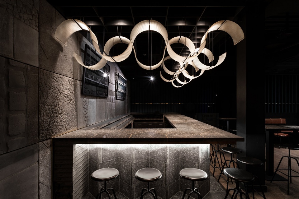 berlin bar by thilo reich