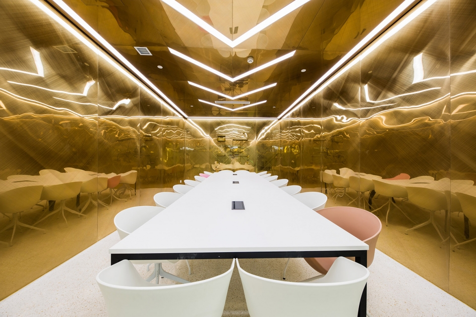 bmw x2 playground 5lmeet china by daga architects