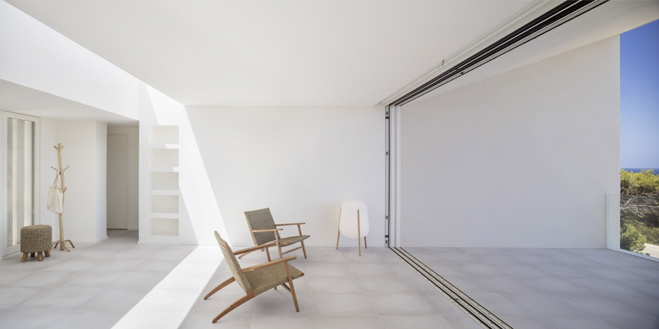 frame house by nomo studio