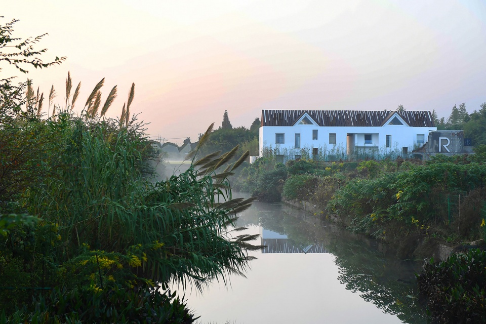 rustic charm inn china by ams