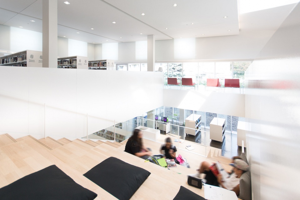 saul bellow library by chevalier morales architectes