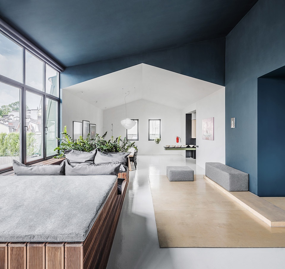 hey banda by balbek bureau