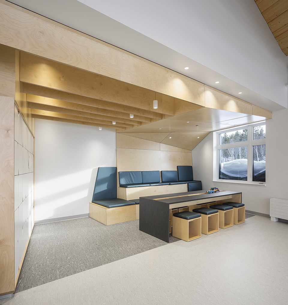 metis beach intermediate school by proulxsavard ccm2 architects