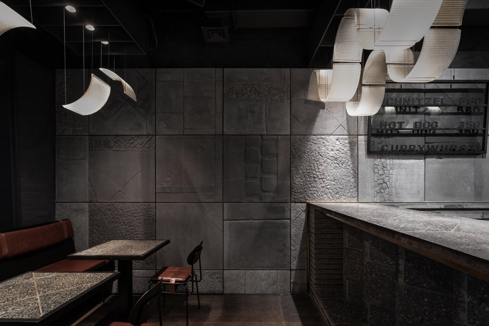 berlin bar by thilo reich