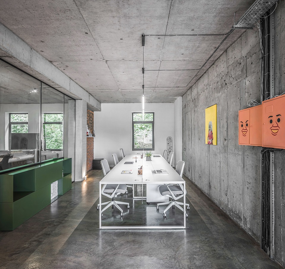 hey banda by balbek bureau