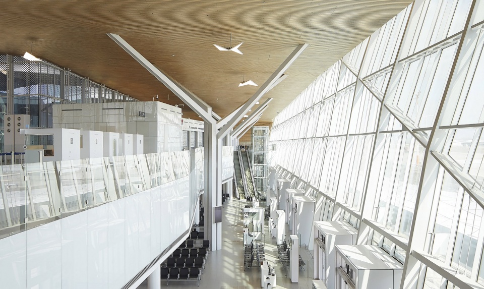 ilan and asaf ramon international airport by amir mann ami shinar architects and planners moshe zur architects