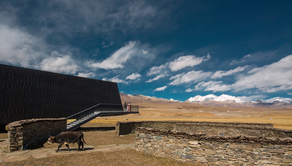 traveler black tent in yangbajing china by pure