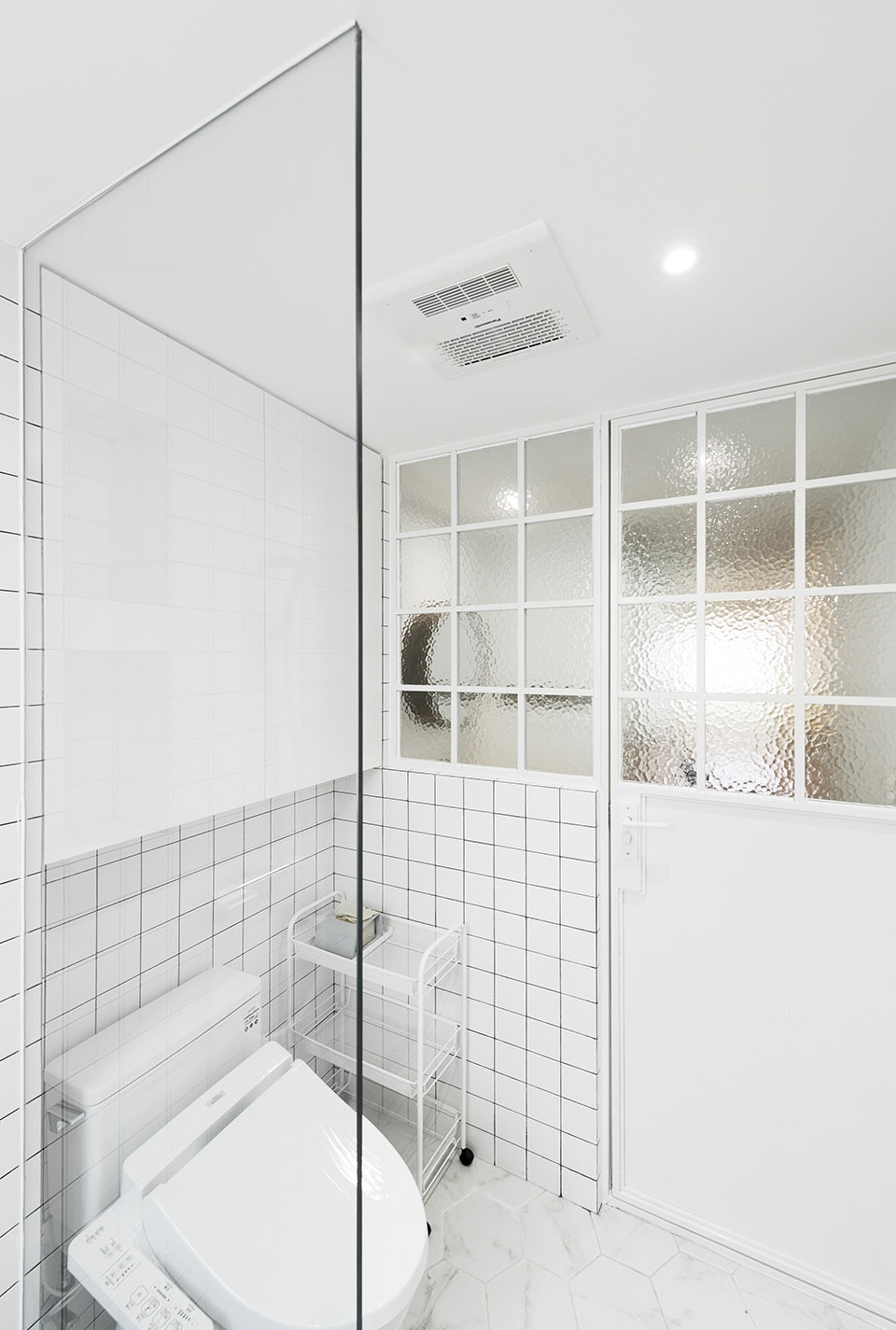 l apartment in shanghai china by atelier dy
