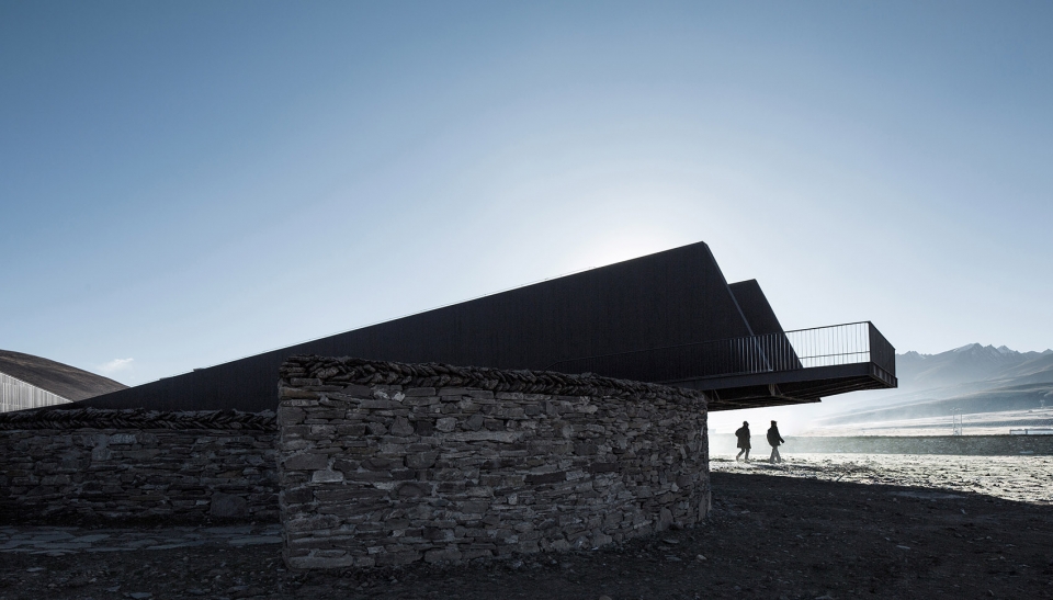 traveler black tent in yangbajing china by pure