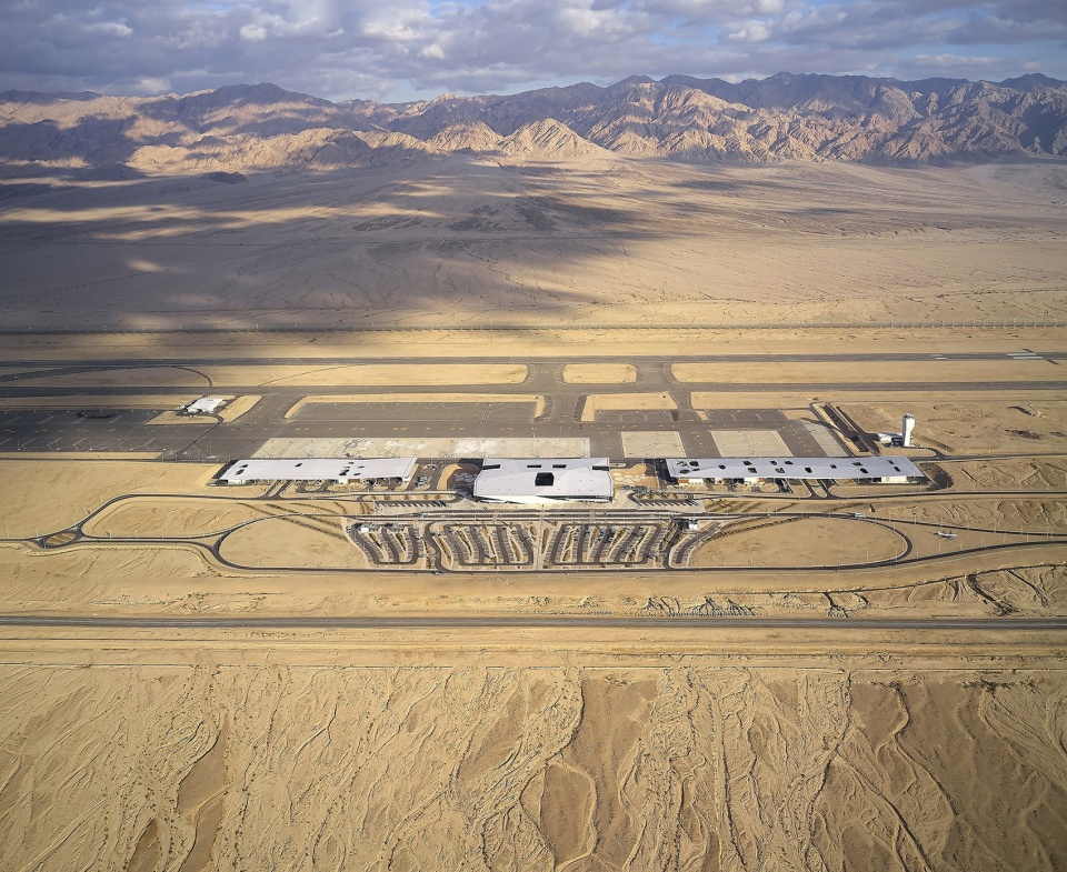 ilan and asaf ramon international airport by amir mann ami shinar architects and planners moshe zur architects