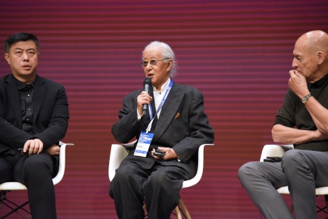 arata isozaki cafa