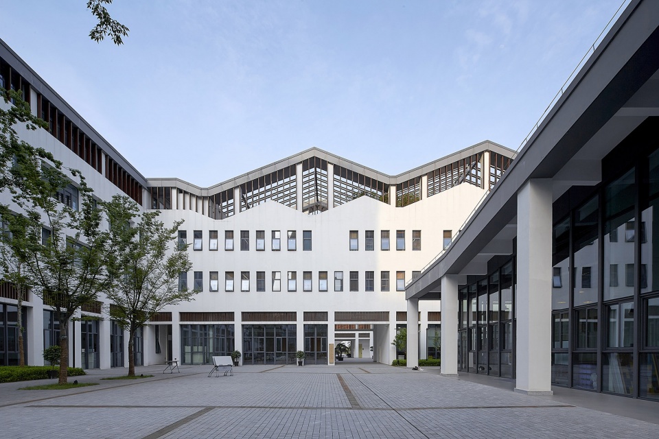 hangzhou olive tree school affiliated to beijing foreign studies university china by yca