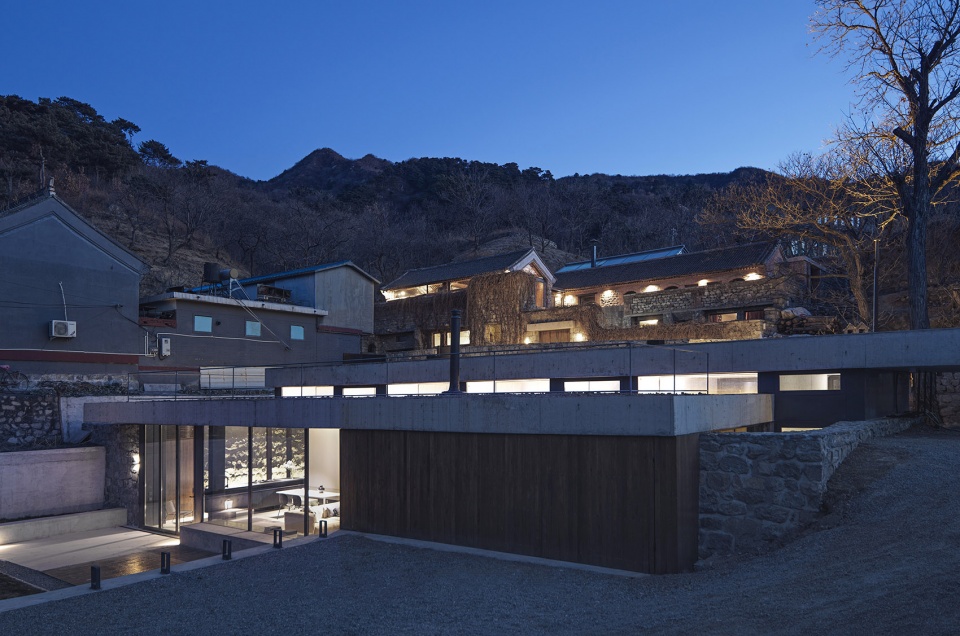 house near the great wall by mddm studio
