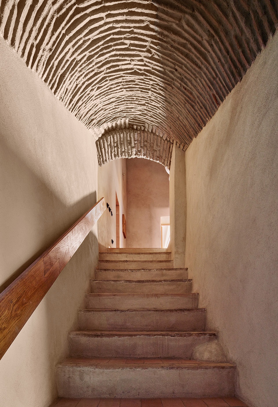 casa villalba de los barros by lucas y hernandez gil arquitectos