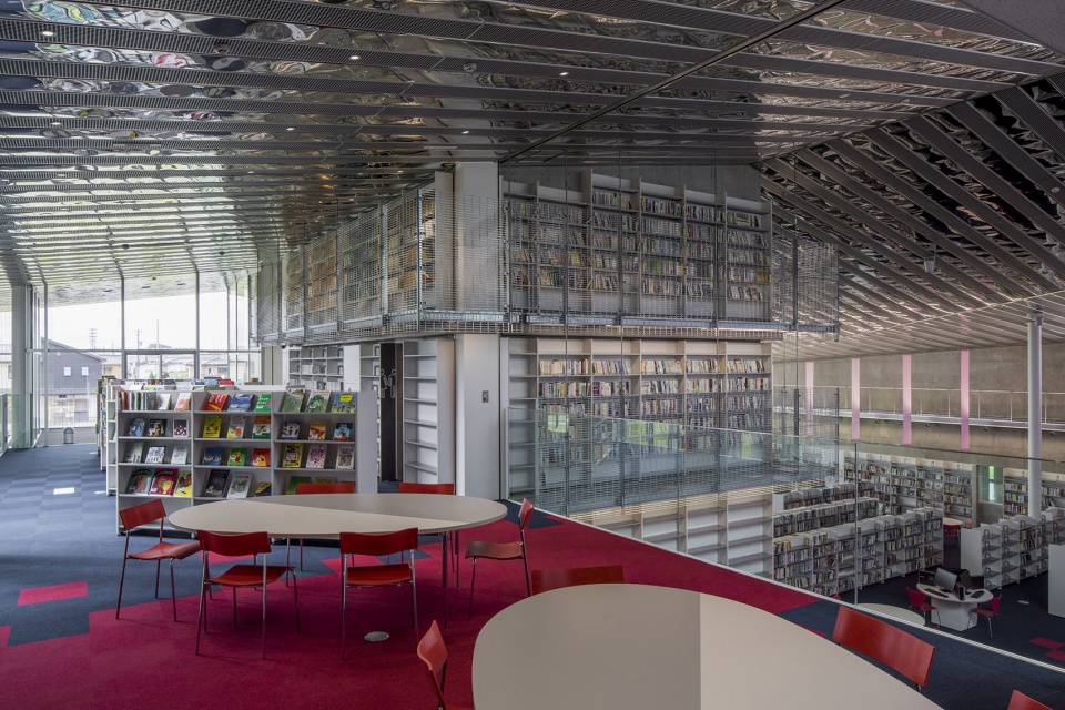 nonoichi library by mikami architects