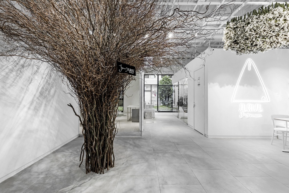 floristry space in chengdu china by ge studio