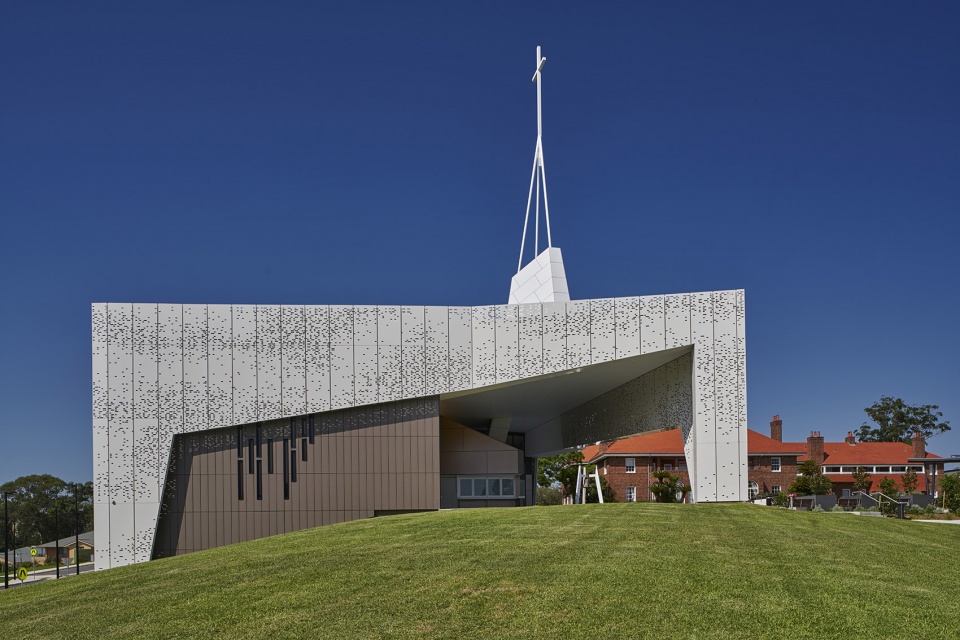 anglicares st james chapel by jackson teece