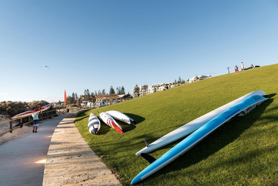 scarborough foreshore redevelopment by taylor cullity lethlean udla
