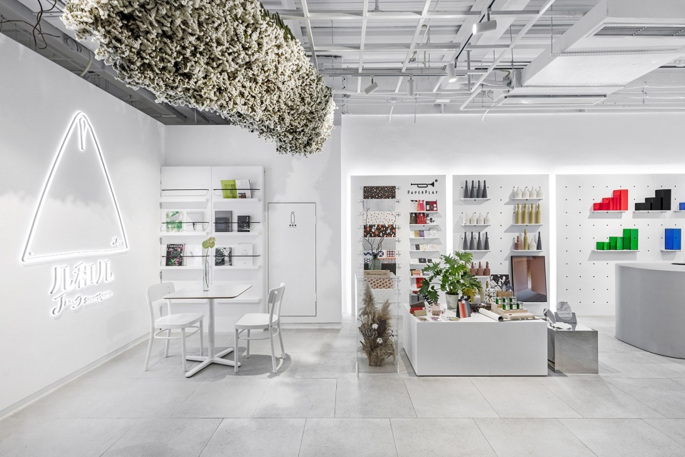 floristry space in chengdu china by ge studio