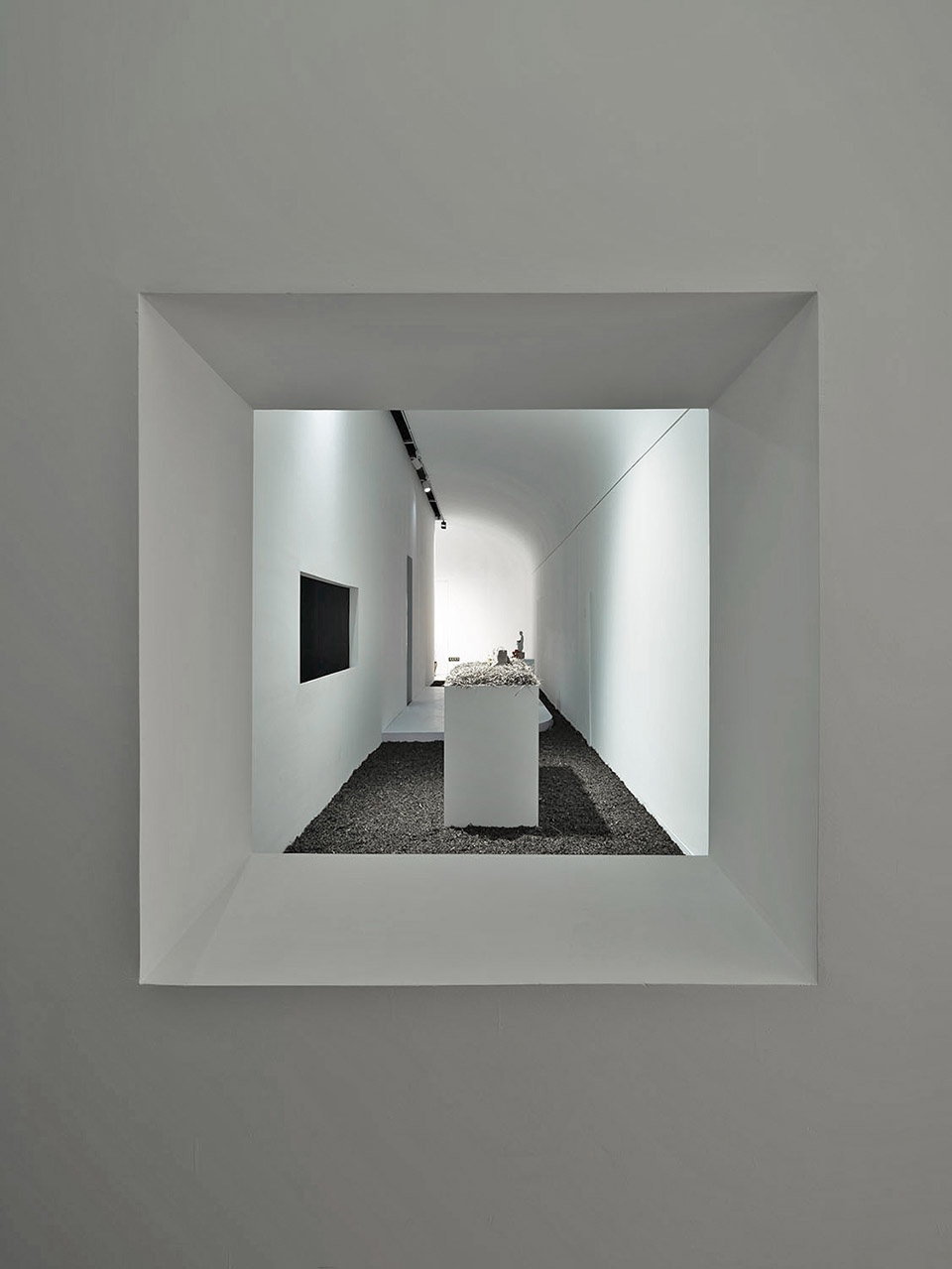 suzhou jiangjiaban buddha statue exhibition space china by team bldg