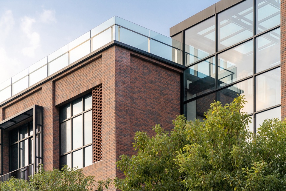 shanghai in bund office building china by hpp architects
